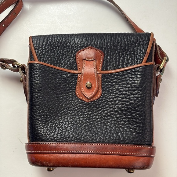 Vintage Dooney & Bourke black leather brown strap and accent mini crossbody - Picture 7 of 16